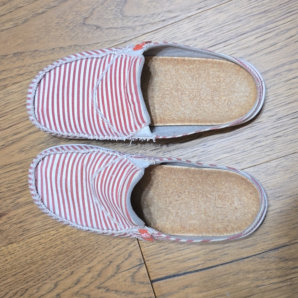 Used SPENCO red and White Slip On Shoes